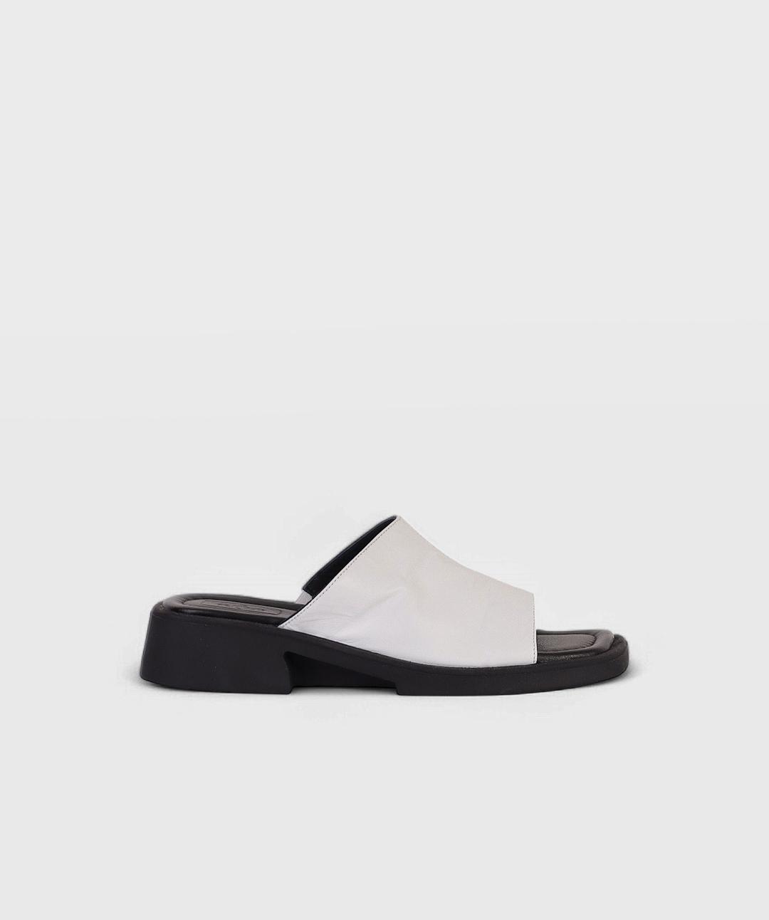 WHITE AL SS25 1664