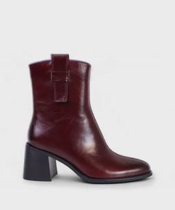 BURGUNDY CATANIA FW25 KMW2511