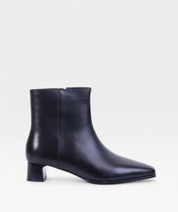 BLACK ICON FW26 2940A1027