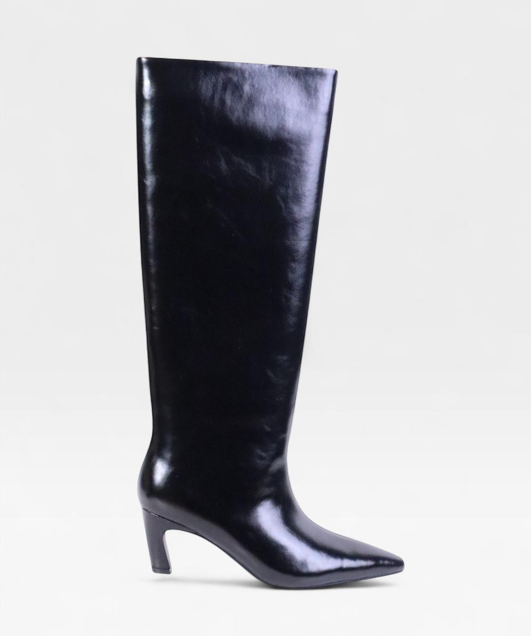 BLACK ICON FW26 M1256Q107511