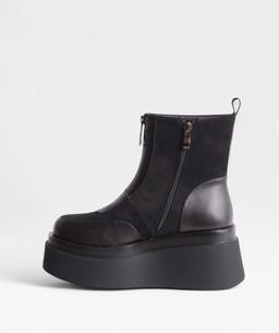 BLACK DAREZZA FW26 A1381L9178