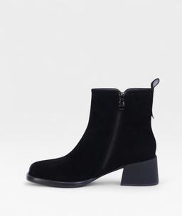 BLACK ICON FW26 2947A1030