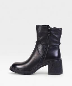 BLACK CAMELLIA FW26 5J230R03