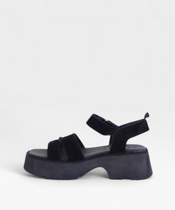 BLACK ZAZA SS26 OS003